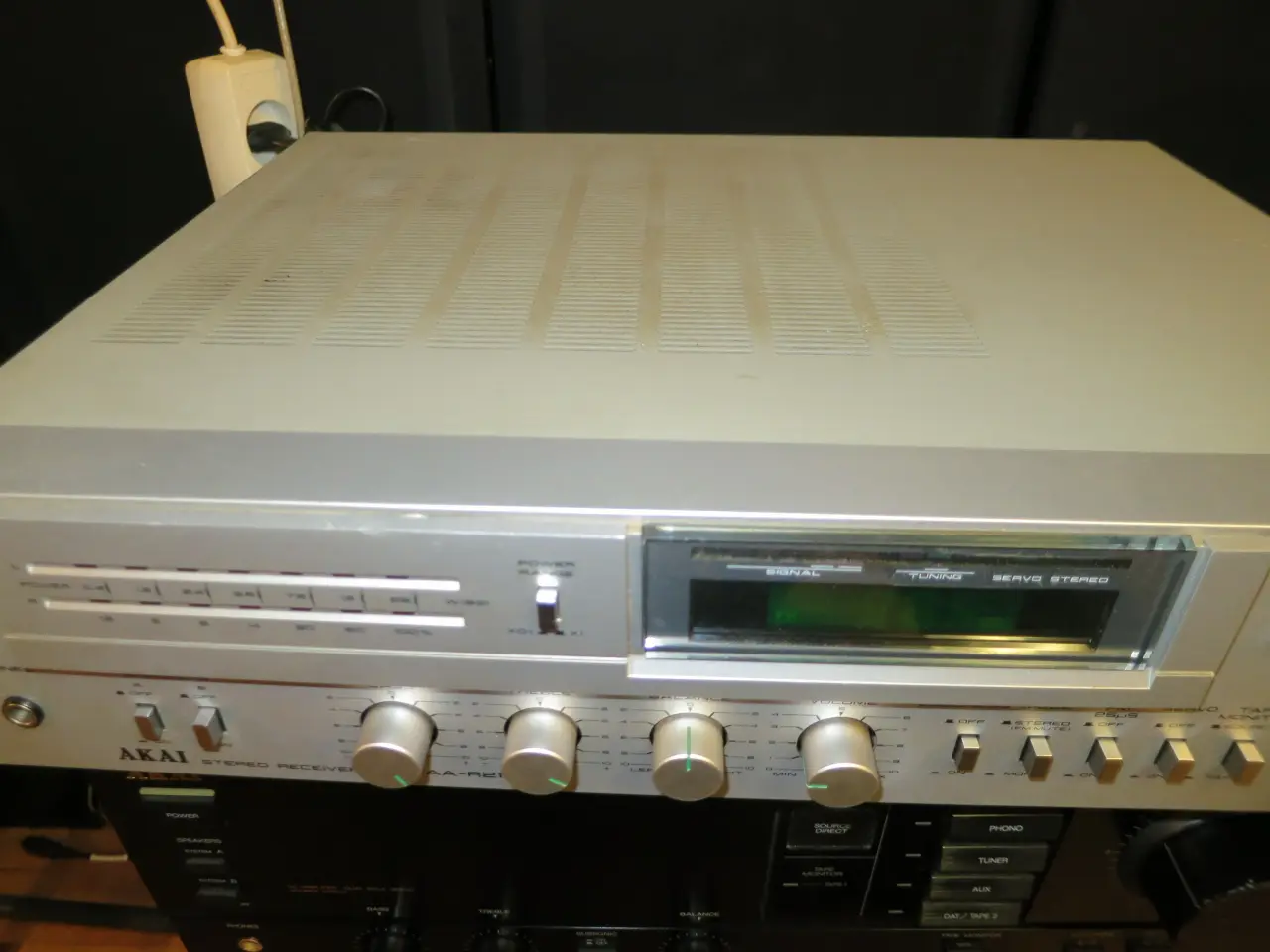 Billede 1 - VINTAGE AKAI AA-R21L FM RECIEVER