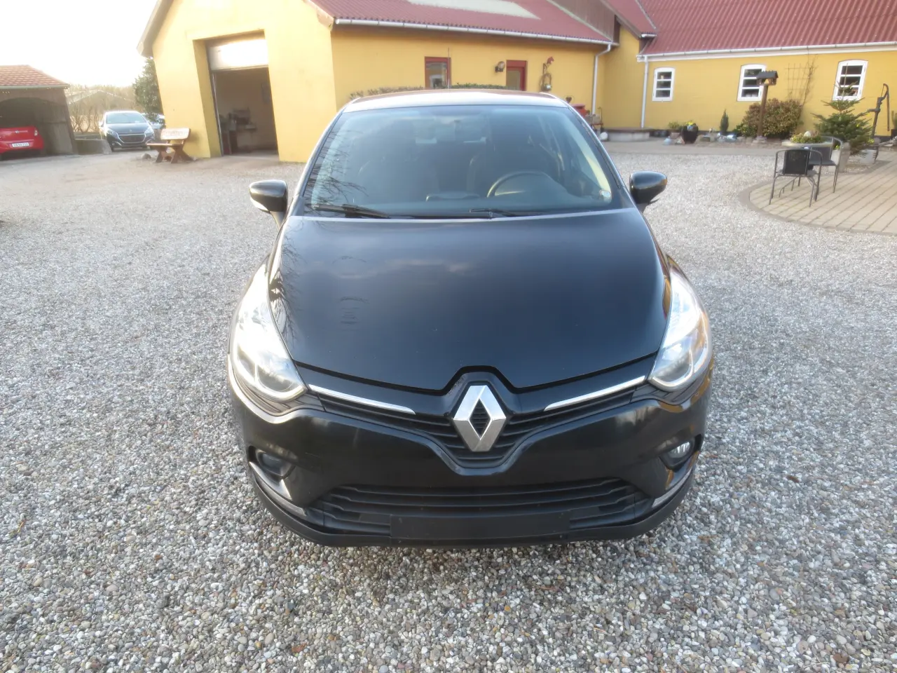 Billede 2 - Renault Clio 1.5 Cd År 2018 Nysynet 