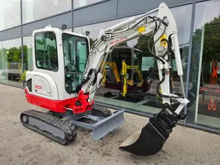 Takeuchi TB 225