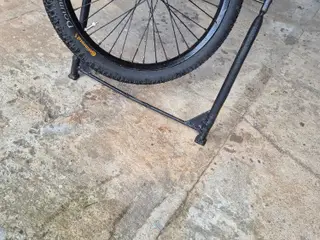 Budcykel til salg.