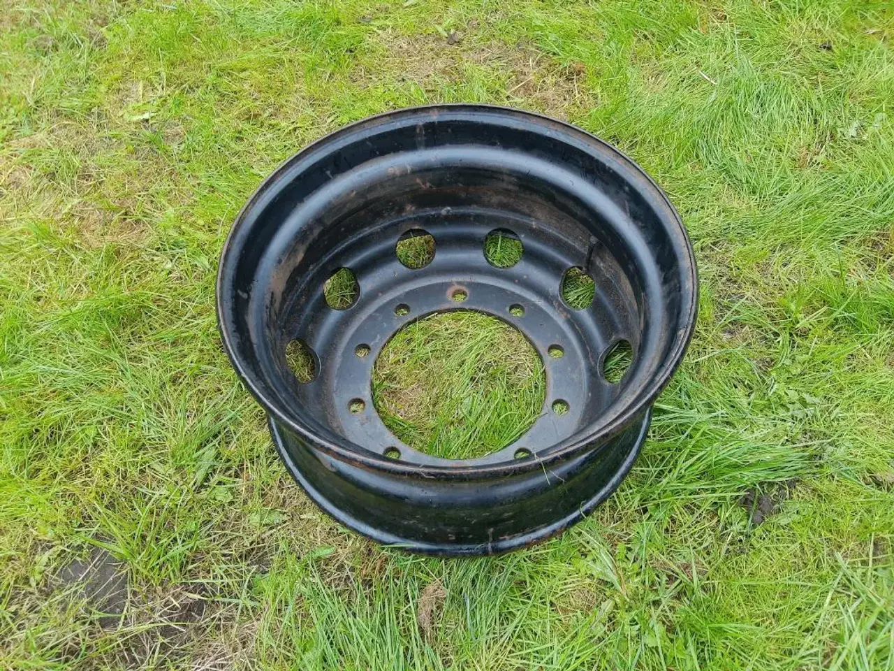 Billede 2 - Mercedes Fælg 22,5 x900