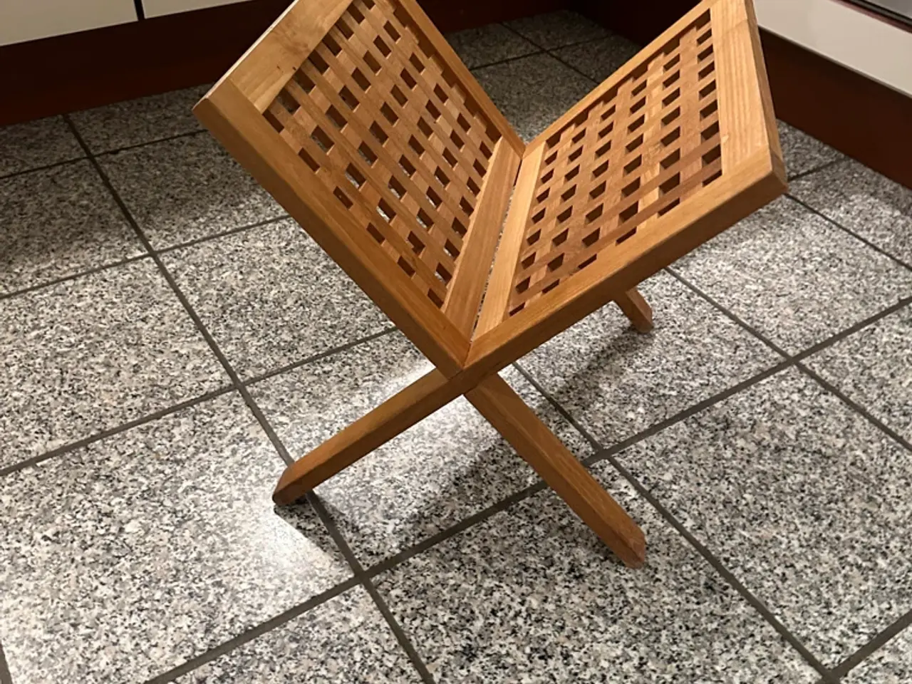 Billede 1 - Trip-Trap bladholder af teaktræ