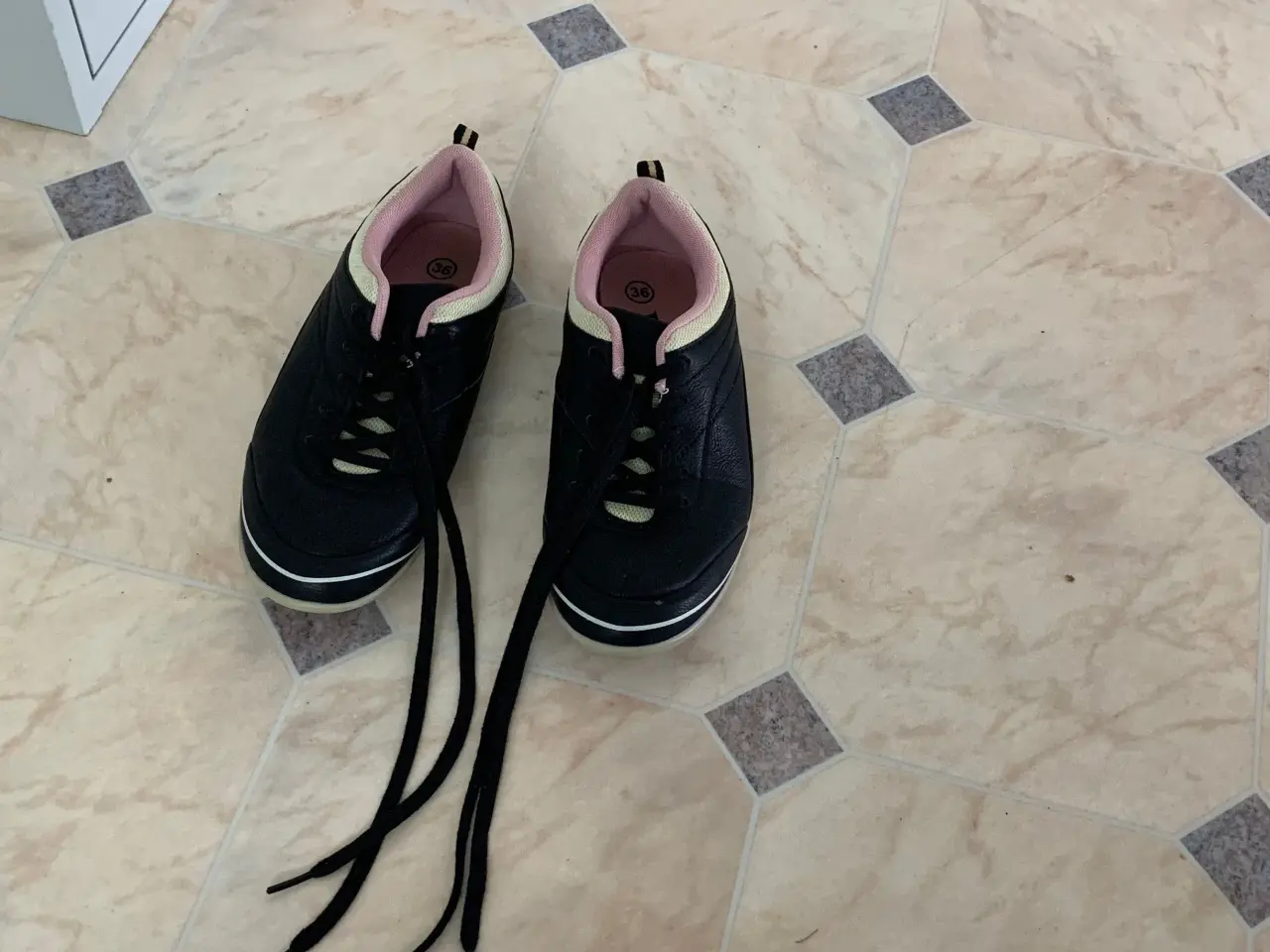Billede 1 - Sneakers