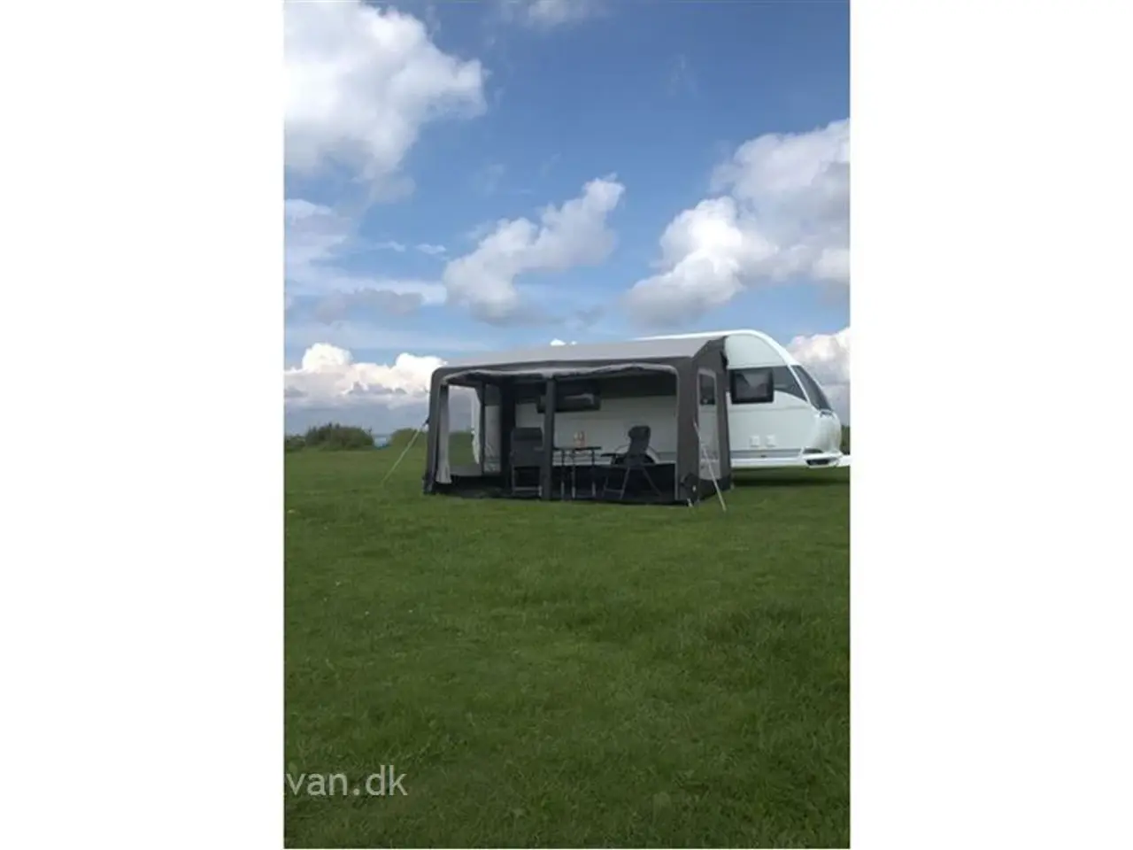 Billede 3 - Telta Pure 390 PURE Passer til campingvogne og autocampere med skinnehøjde på 235 til 280 cm 12869.00 kr