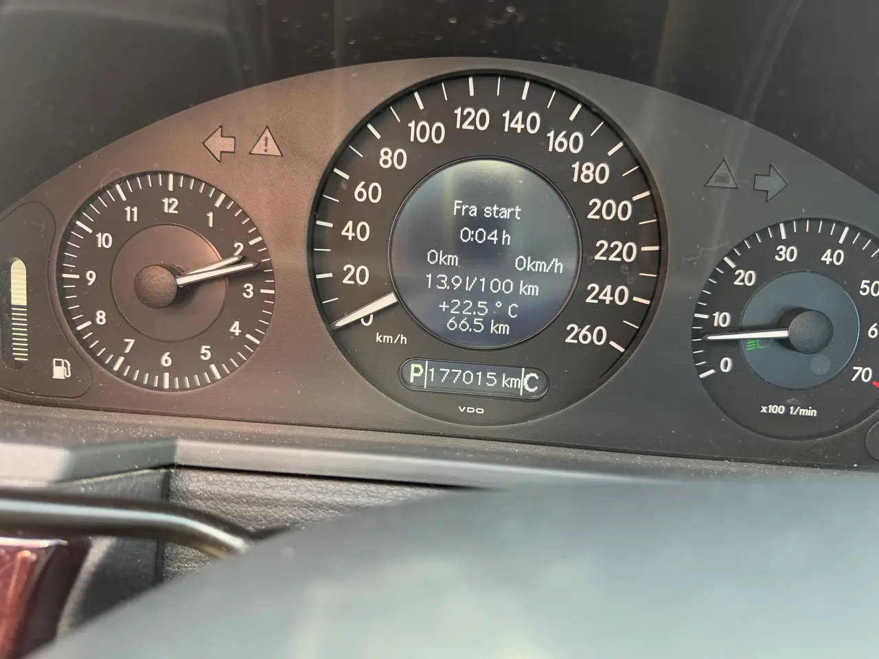Billede 8 - Mercedes E 280 W211 231 hk benzin 