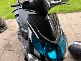 Pgo G-Max