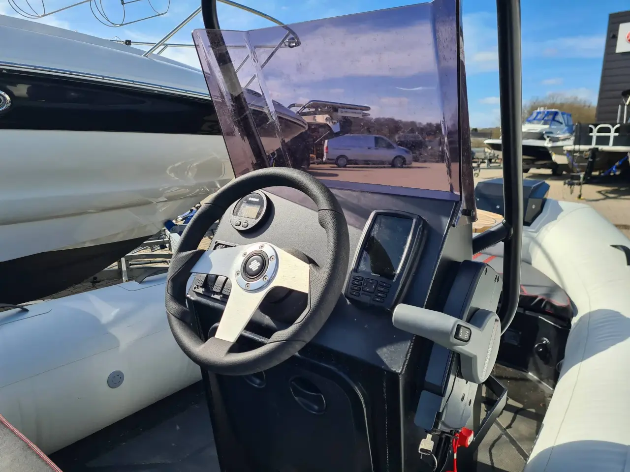 Billede 3 - Aqua Spirit 450CAC - 60 HK Yamaha/Udstyr