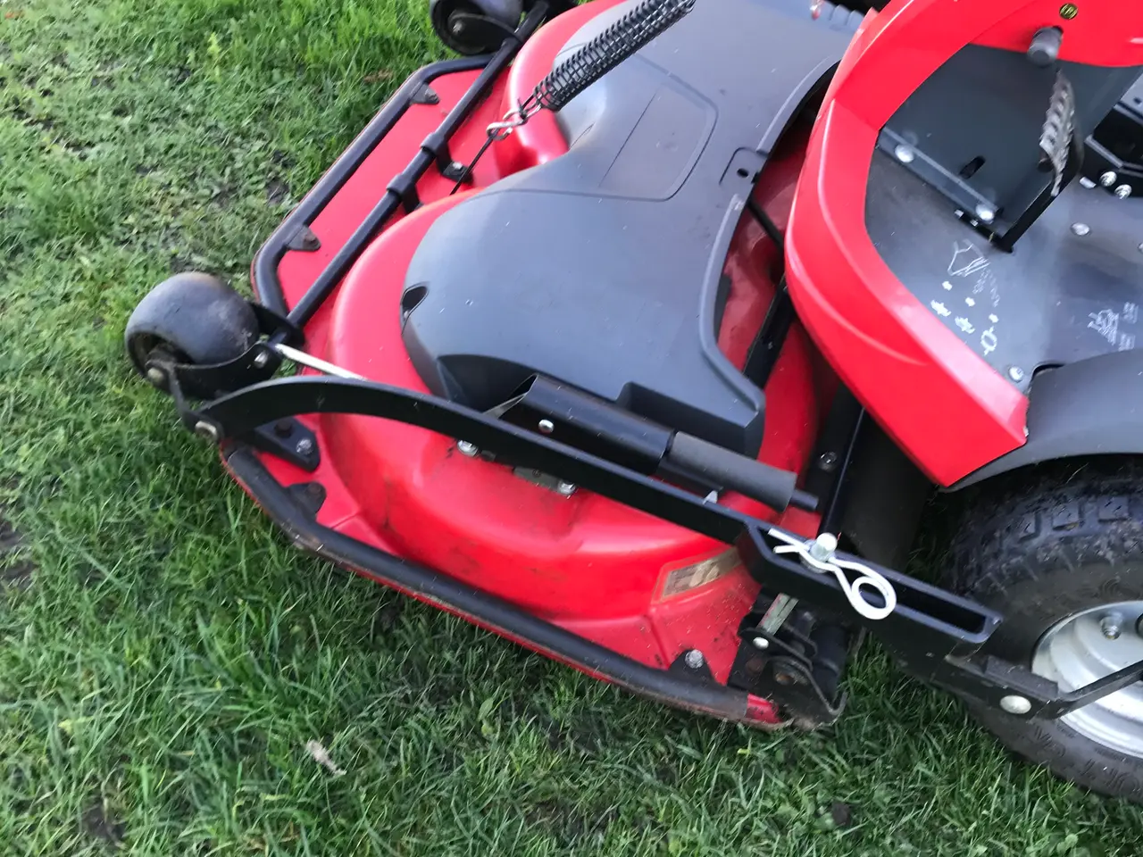 Billede 2 - Rød Stiga  Motor 13 hk Hydrogear 