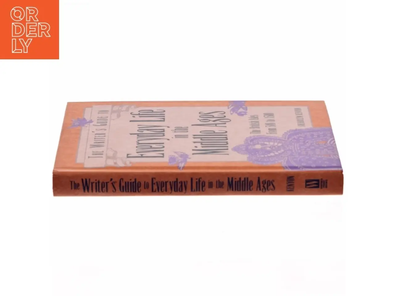 Billede 2 - The Writer's Guide to Everyday Life in the Middle Ages af Sherrilyn Kenyon (Bog)