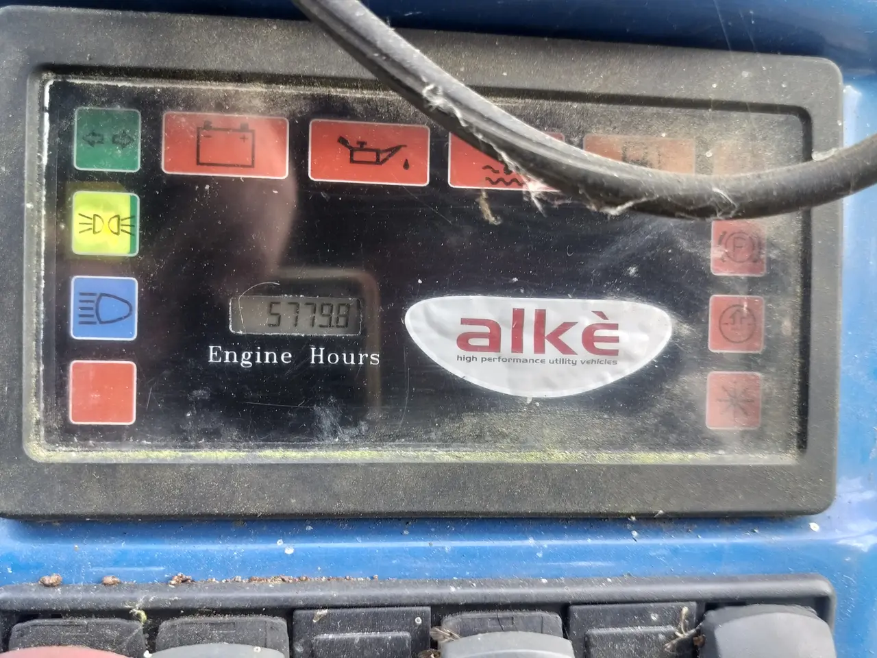 Billede 4 - Sød lille el-ladbil