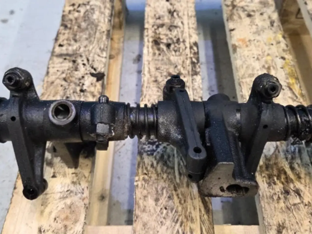 Billede 4 - John Deere 6090HZ003 Vippeaksel RE552368