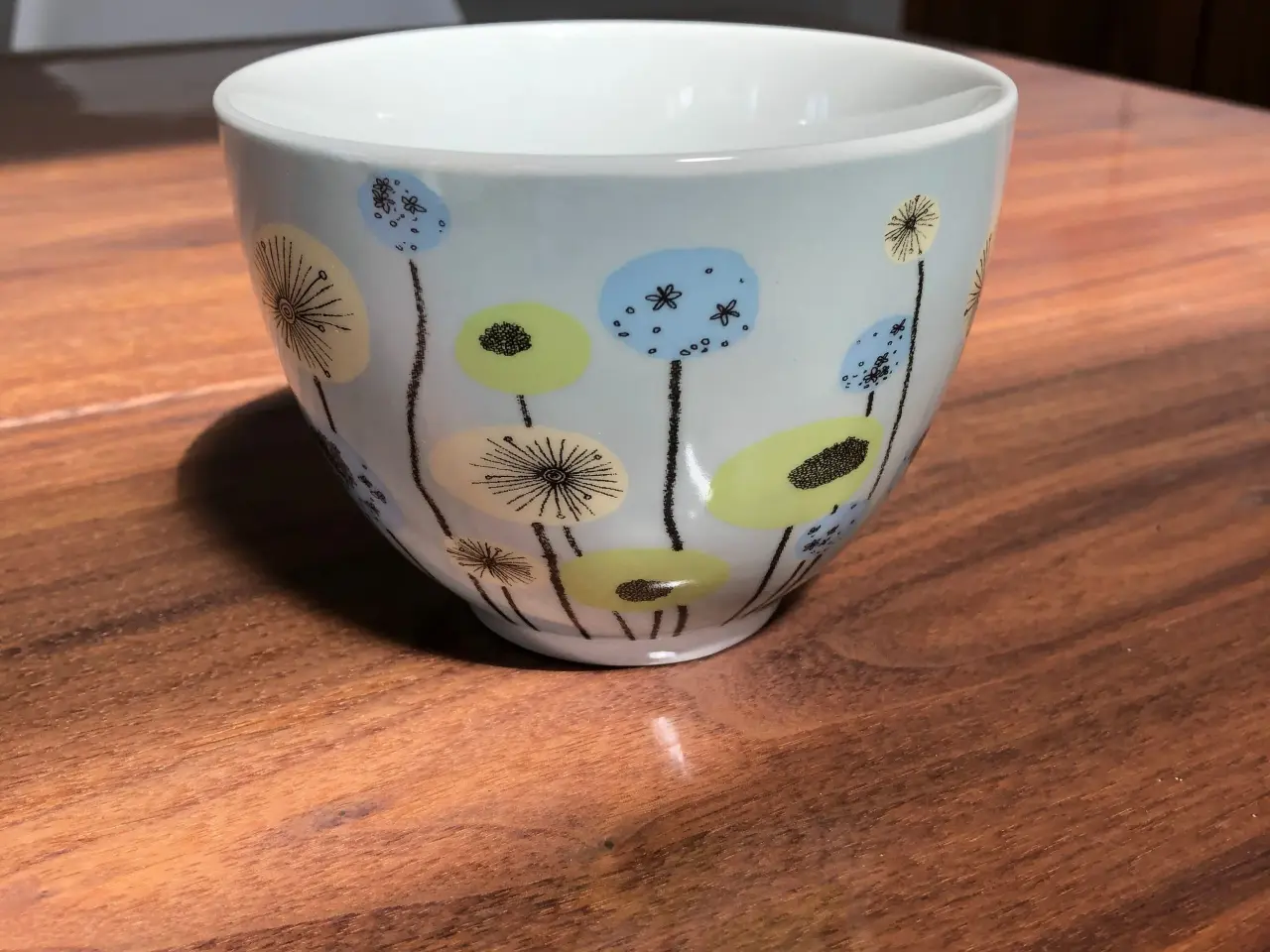 Billede 2 - Lyseblå skål med blomster