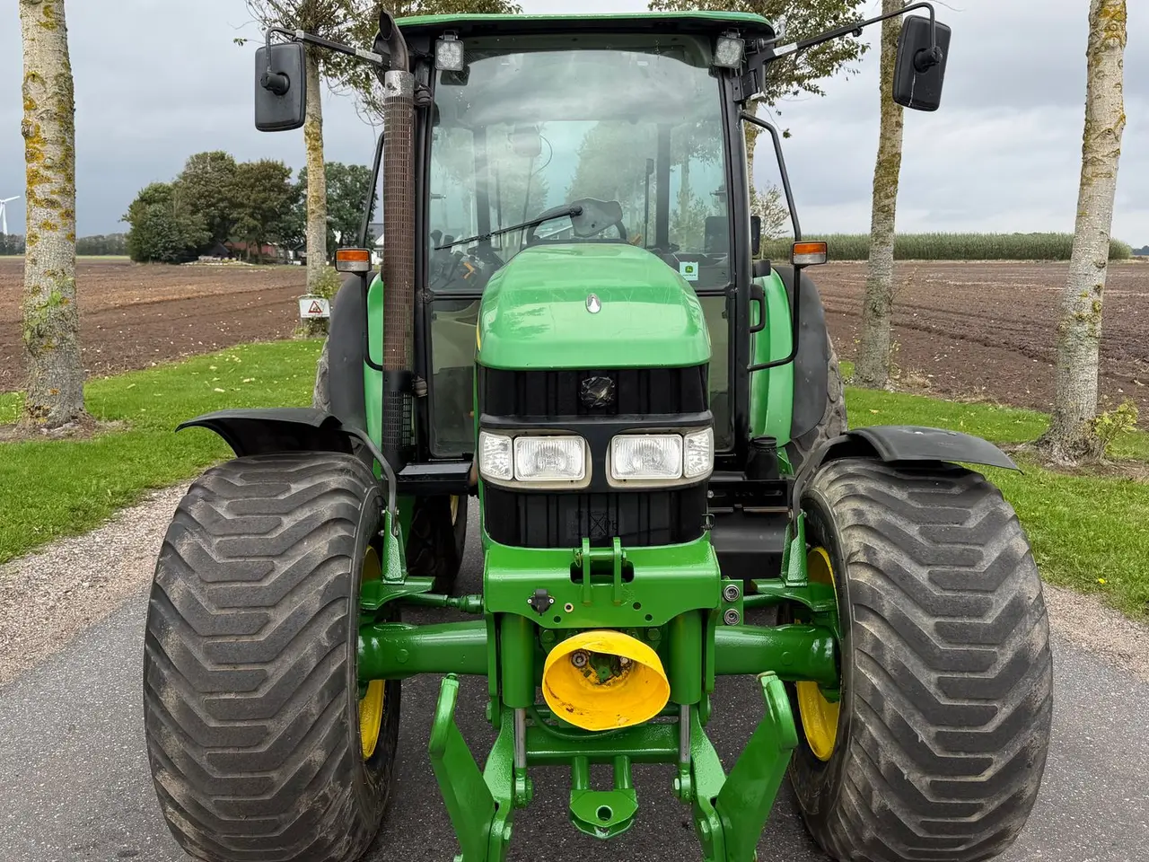 Billede 2 - John Deere 5720 Fin bette traktor med frontlift samt front PTO