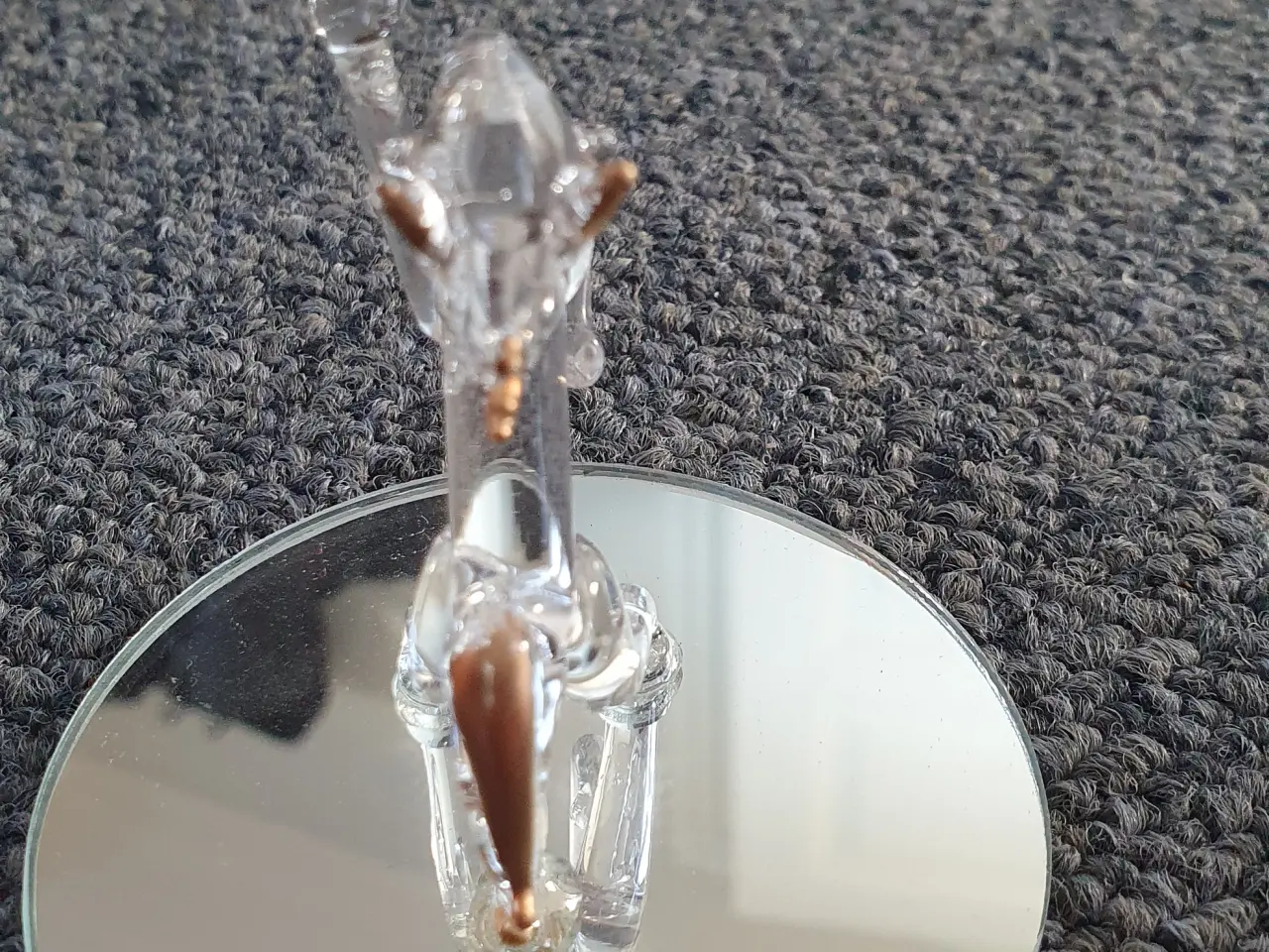 Billede 6 - Glas figur på spejlplade