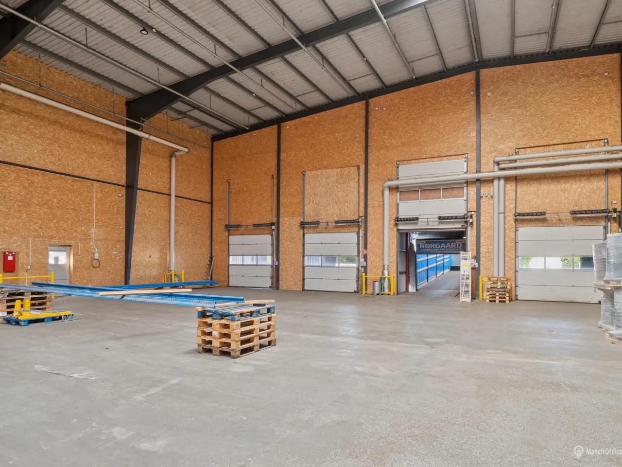 Billede 13 - Lagerlejemål med moderne faciliteter og mulighed for leje af 300 m² kntor
