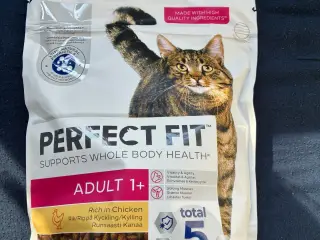 Kattemad - Perfect Fit - Uåbnet