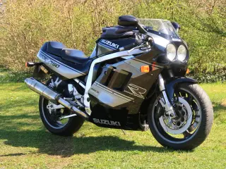 GSX-R 750L 1-ejers.