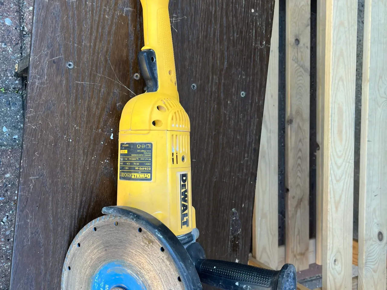 Billede 1 - Vinkelsliber mærke DeWalt med ny skibe