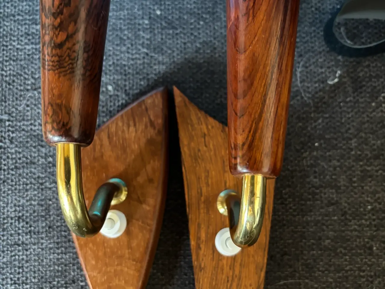 Billede 1 - 2 vintages væglamper sælges samlet 