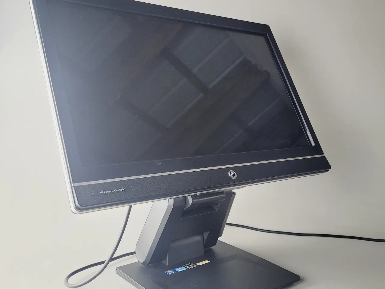 Billede 2 -  ⭐️· HP Compaq Elite 8300 All‑in‑One Business PC 