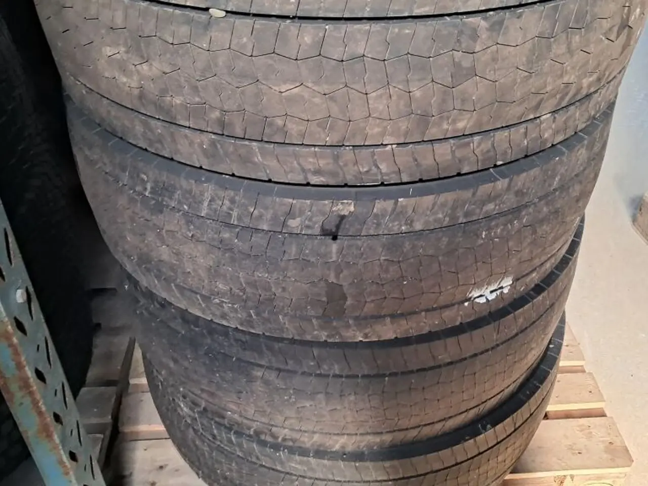 Billede 2 - Bridgestone Ecopia Drive 315/70 R22.5