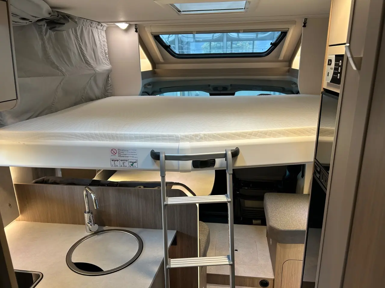 Billede 11 - Carado T447 PRO+ 2,2 JTD 140 aut.
