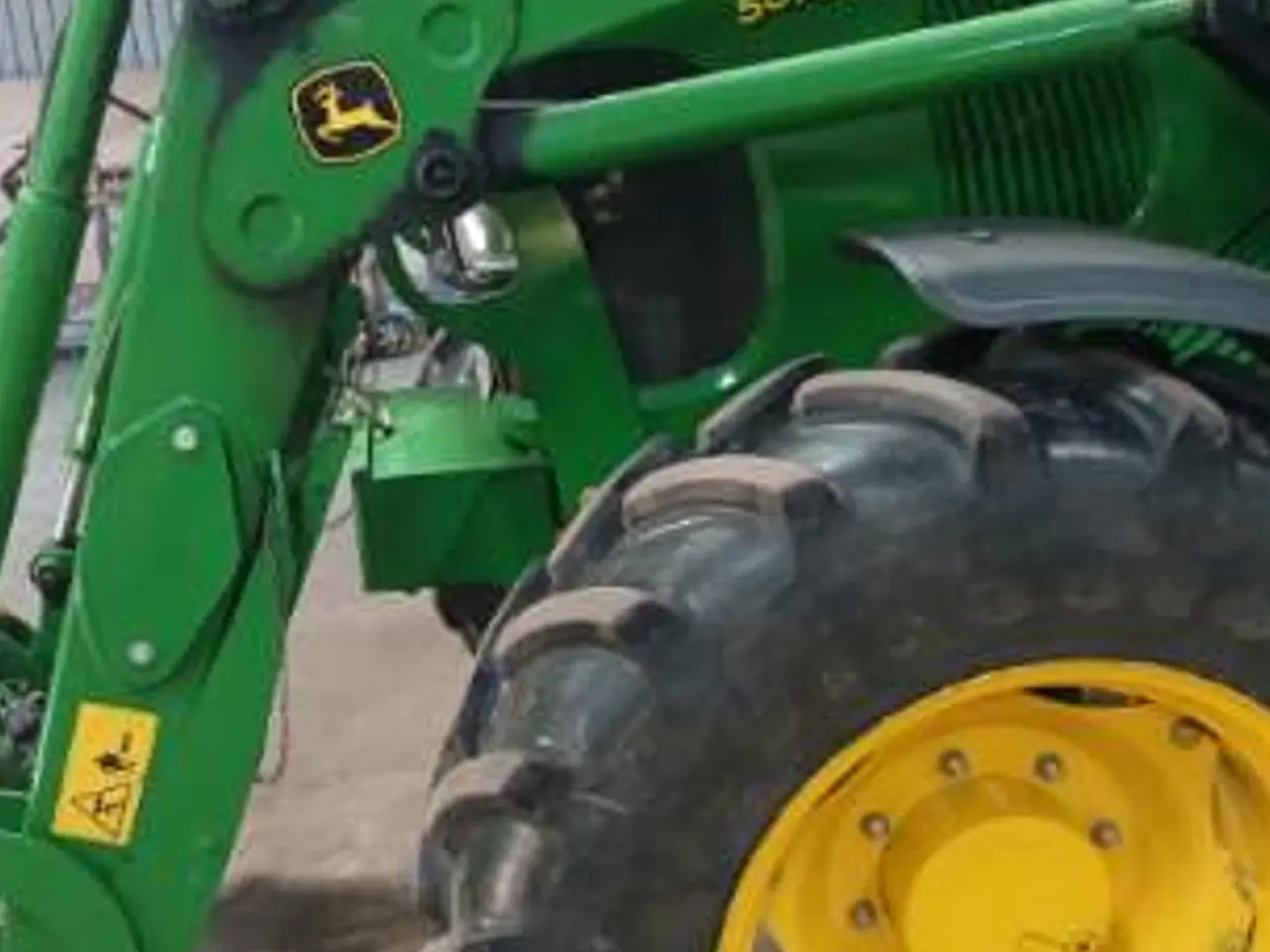 Billede 8 - John Deere 5070M med frontlæsser fra 2013