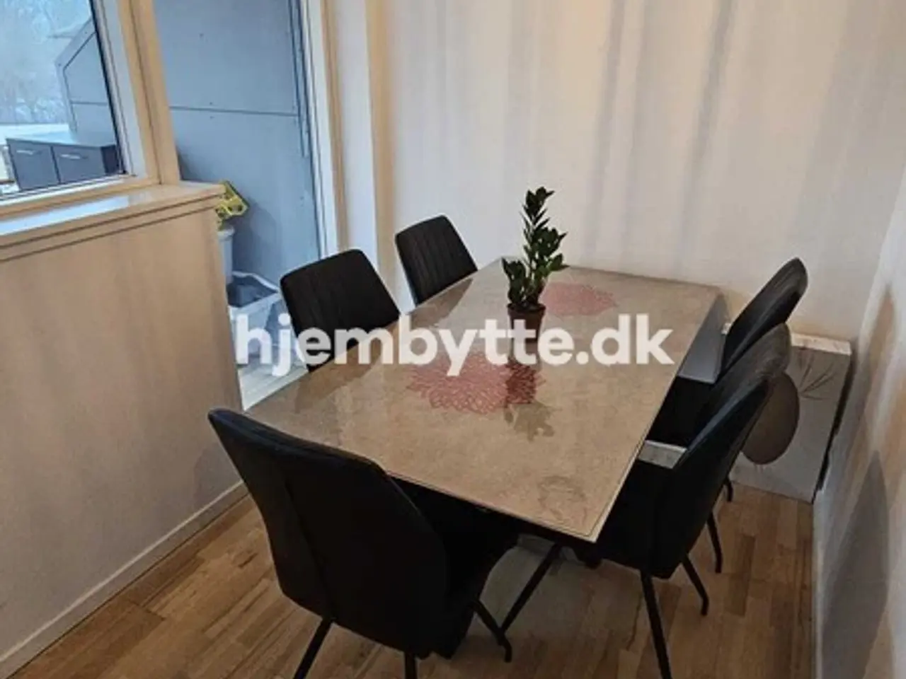 Billede 3 - Hjembytte - Voldfløjen