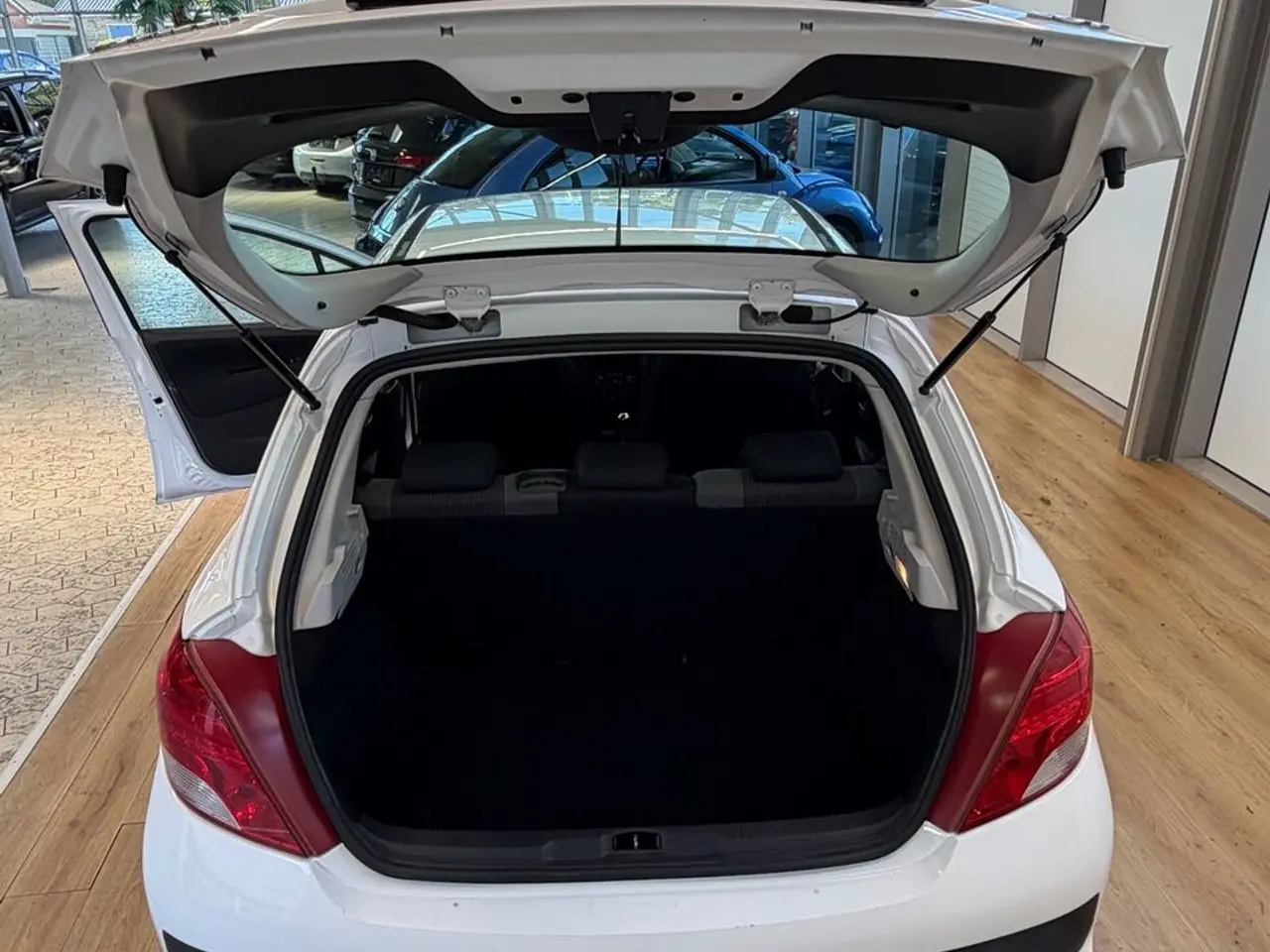 Billede 11 - Peugeot 207 1,4 HDI Comfort Plus 70HK 5d