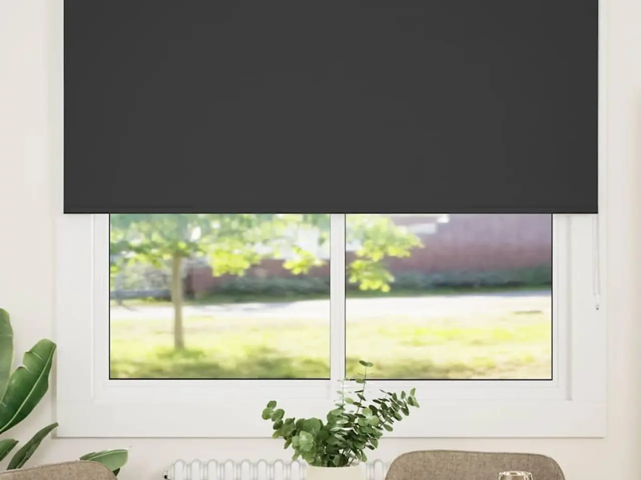 Billede 1 - Mørklægningsrullegardin 150 x 150 cm - stofbredde 146,6 cm, sort polyester