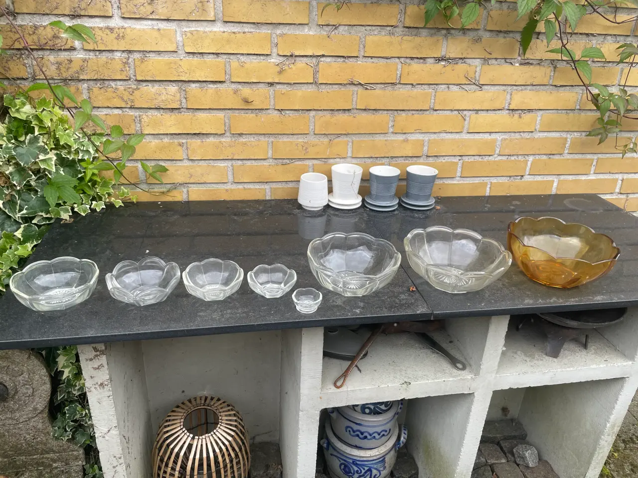 Billede 2 - Gamle glasskåle, asietter, glaskander glas skåle