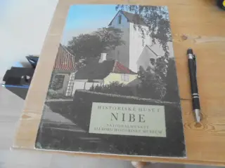 Historiske huse i Nibe – god bog i stort format