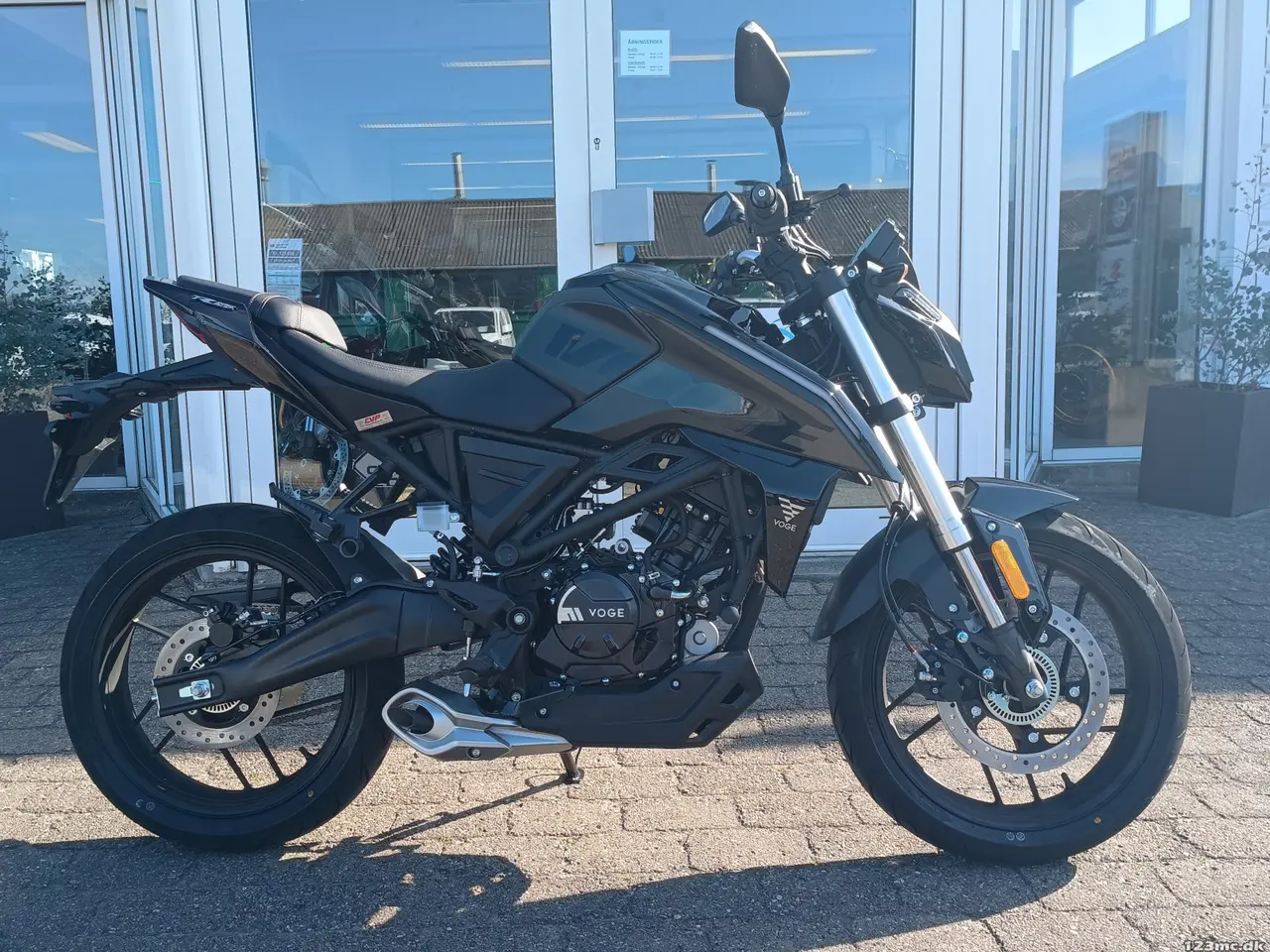 Billede 1 - Voge R 125