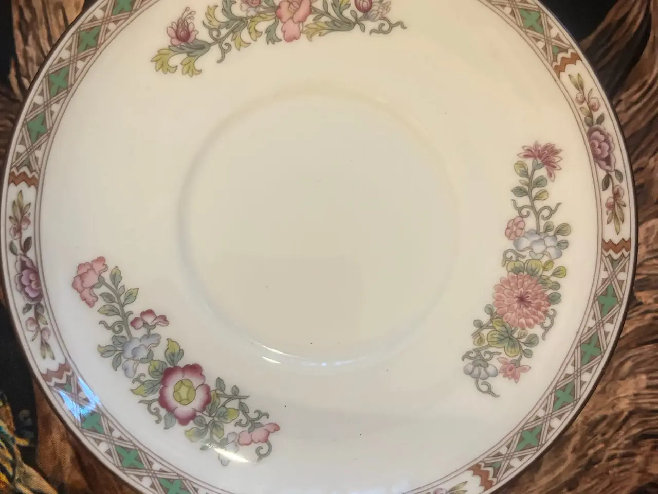 Billede 2 - 6 x Wedgwood Kutani Crane underkopper med blomsterdekoration