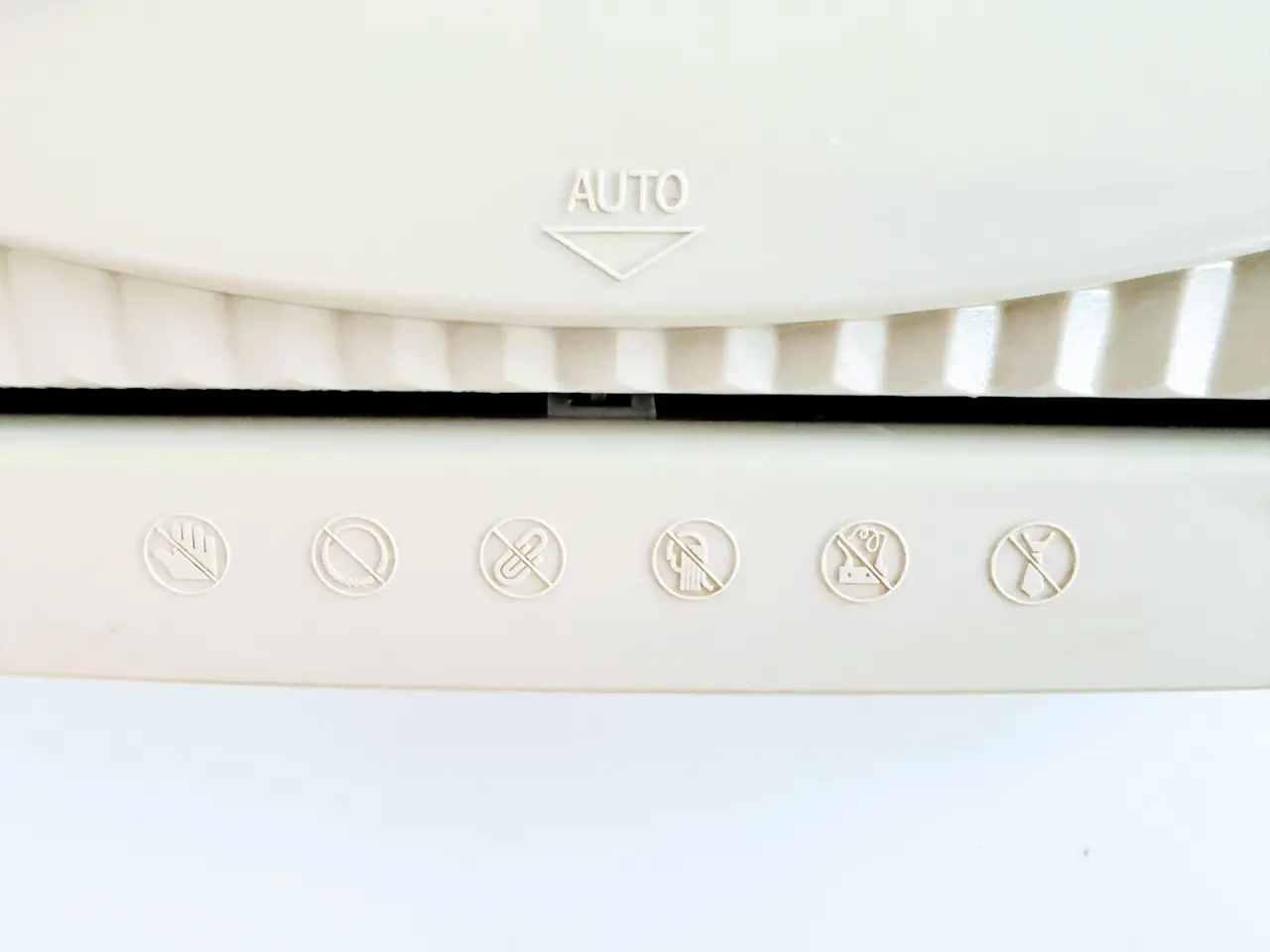 Billede 9 - 📄 Office Design MM08-makulator med beholder