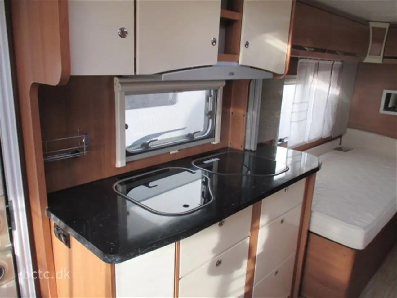 Billede 9 - 2012 - LMC Musica Spring 503 E MOVER + MARKISE + GULVVARME