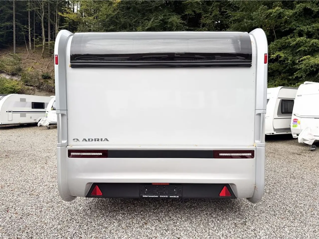 Billede 8 - 2022 - Adria Astella 754 DP Queensbed-Alde-Gulvvarme-El Thule markise