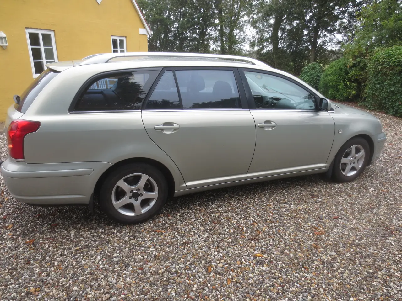 Billede 6 - Pæn Toyota Avensis 1.8 i Sol St,car