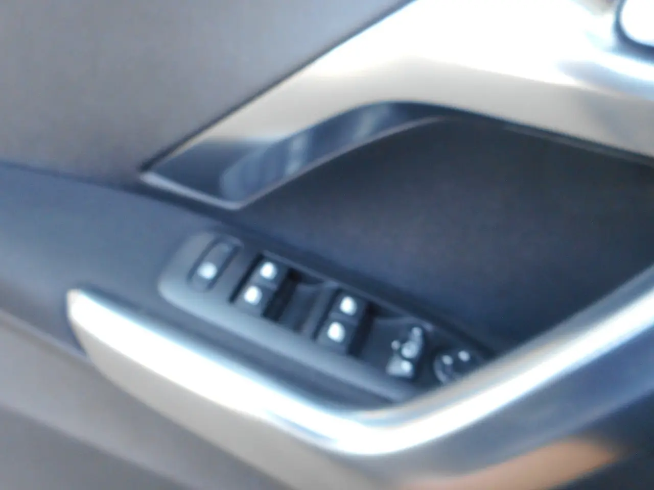 Billede 13 - Peugeot 2008 1,6 BlueHDi 100 Allure Sky