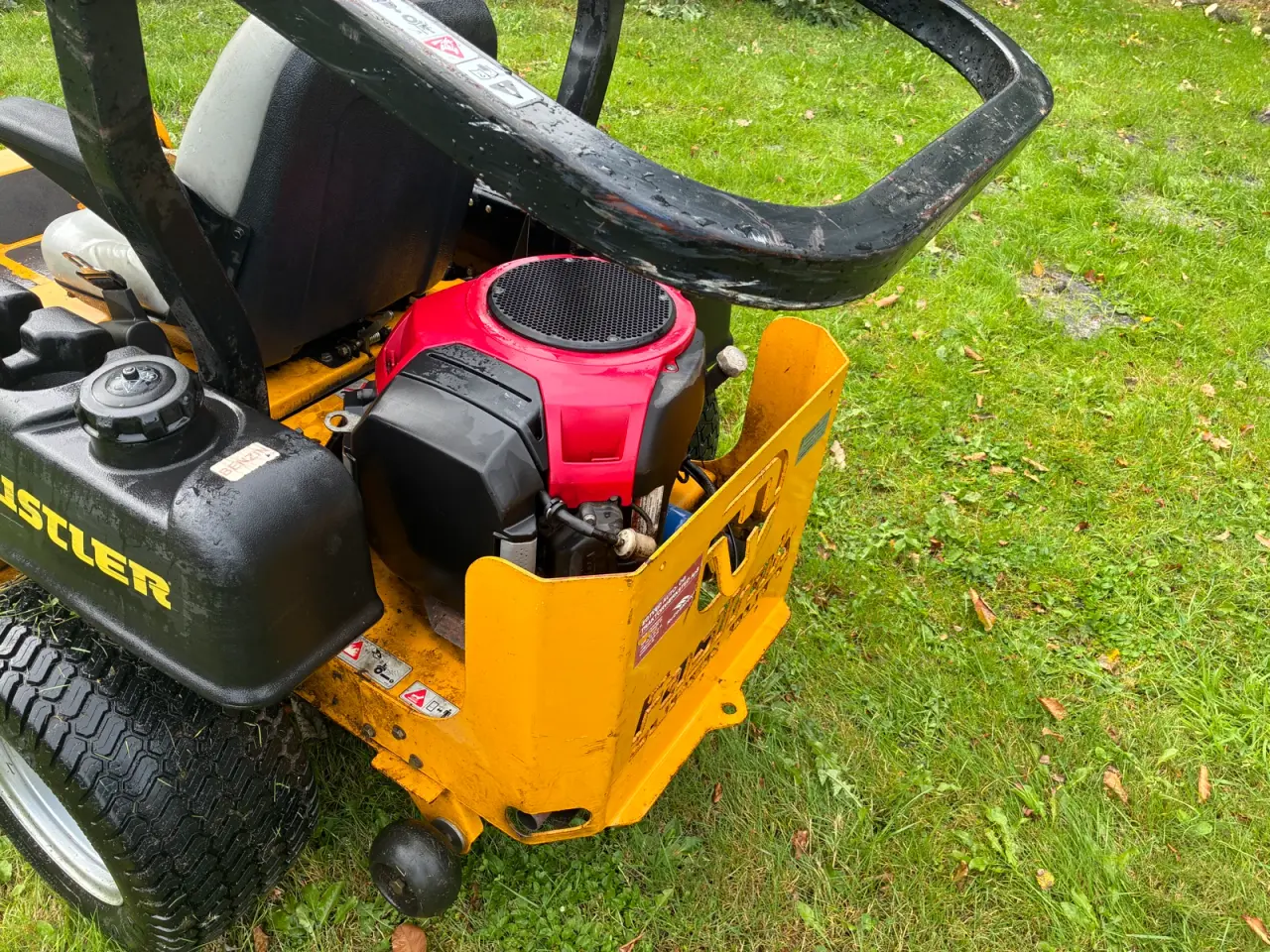 Billede 3 - Hustler Fastrak 48” 2 cyl. Honda