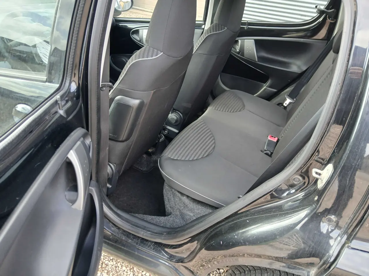 Billede 6 - Peugeot 107 1,0. 5 Dørs Air-Con