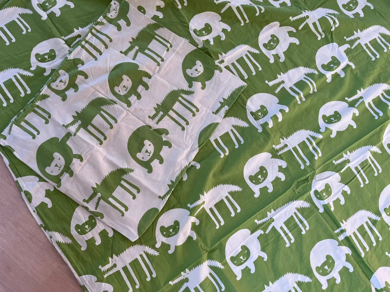 Billede 3 - Børne sengetøj, Pude og Dynebetræk, IKEA