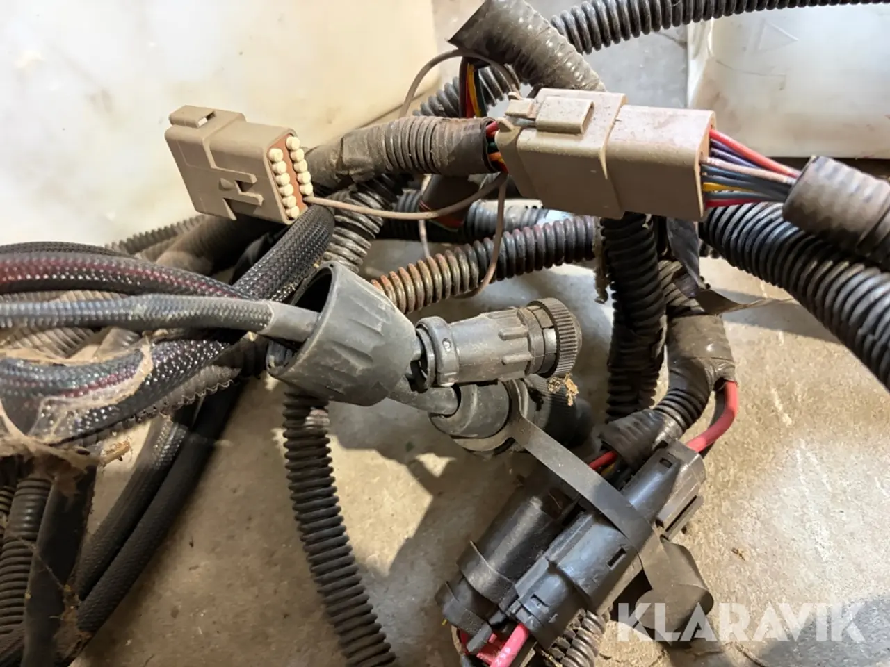 Billede 10 - Aktiv Redskabsstyring John Deere Application Controller 1100 med ventilblok