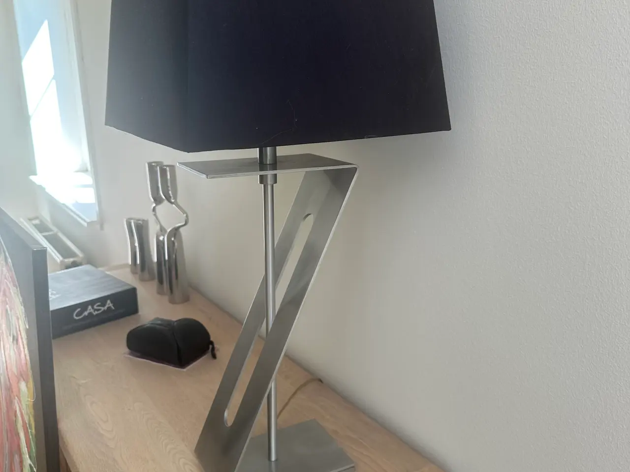 Billede 2 - Pæn bordlampe sort skærm 