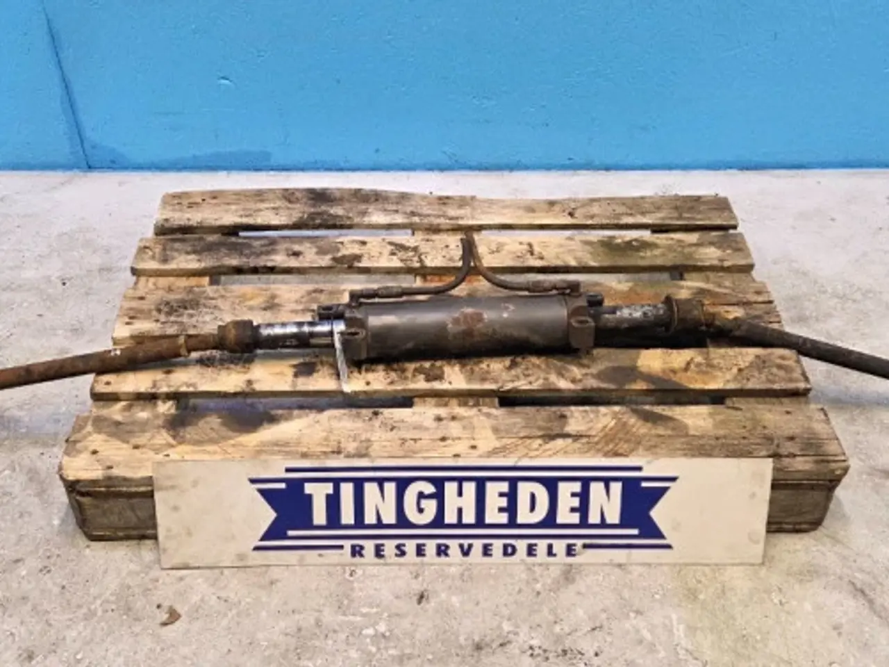 Billede 1 - New Holland LB115B Styrecylinder 85807979