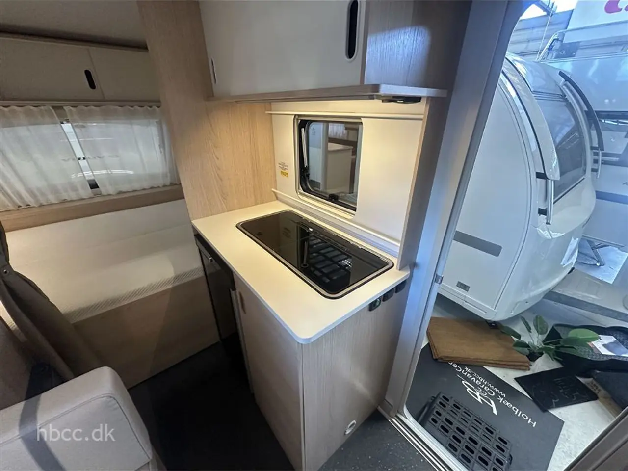 Billede 4 - 2027 - Adria Aviva 400 PS