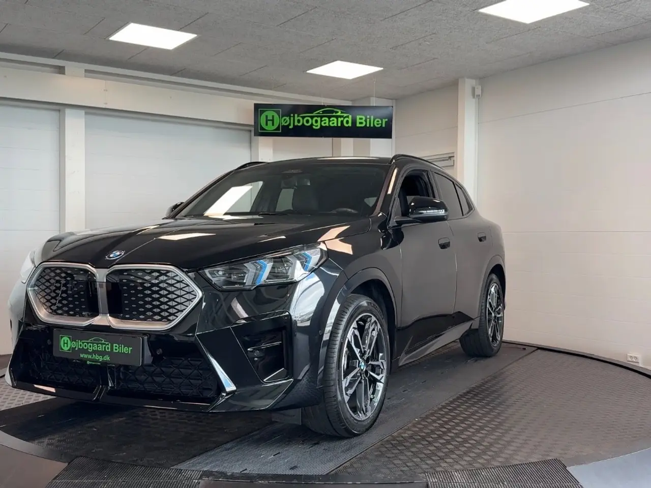 Billede 1 - BMW iX2 eDrive20 Charged M-Sport