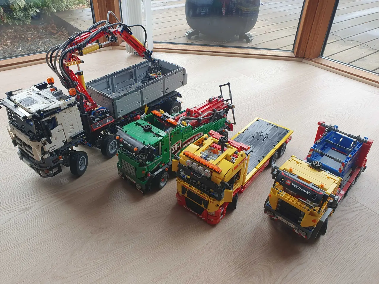 Billede 1 - Technic lego 42024,  Mercedes 42043, 42008, 8109