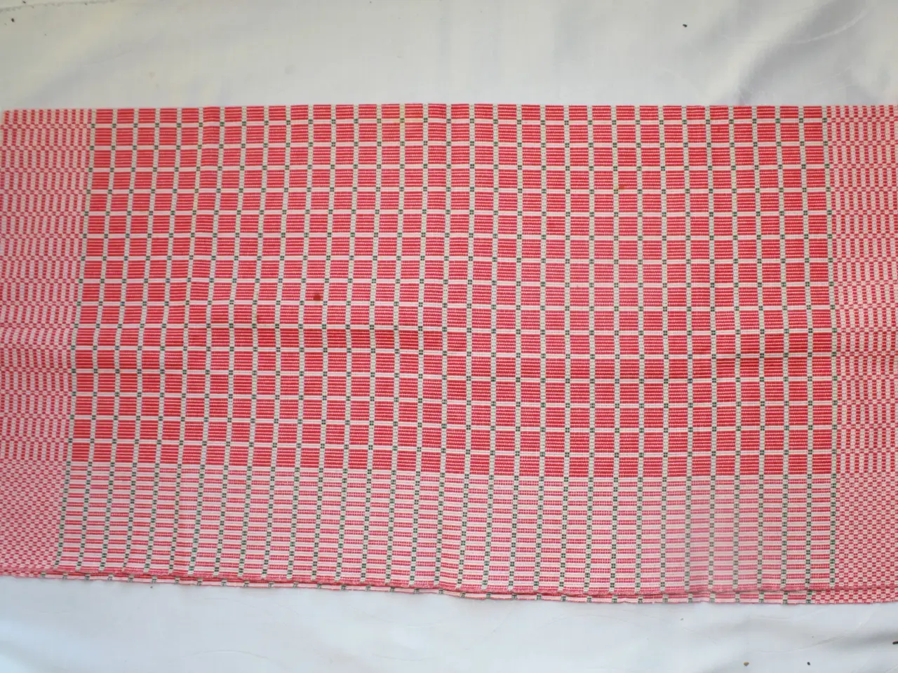 Billede 1 - Lille dug, 90 x 90 cm