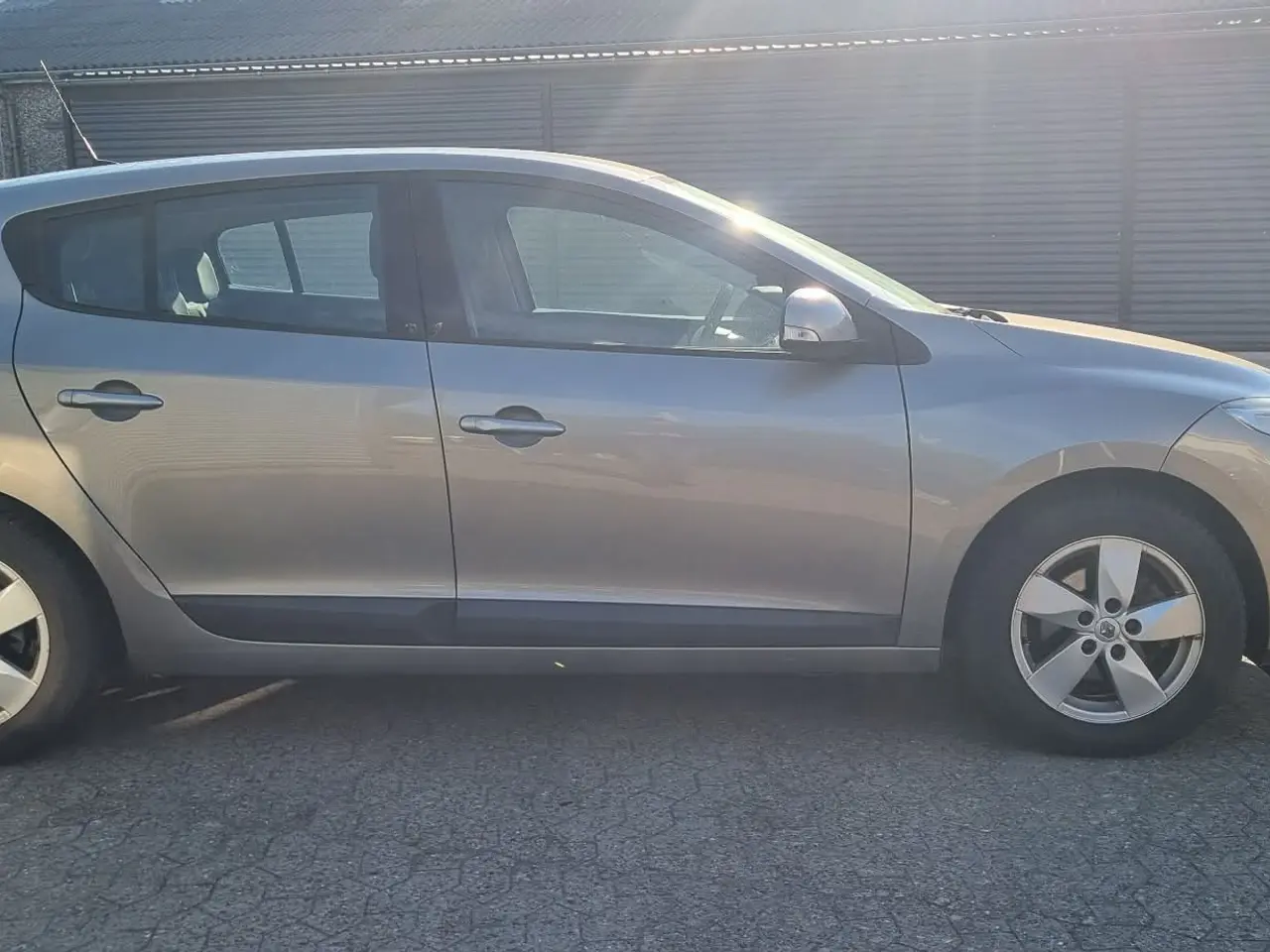 Billede 4 - Renault Mégane 1.4 TCe 130 hk – Synet og godt udst